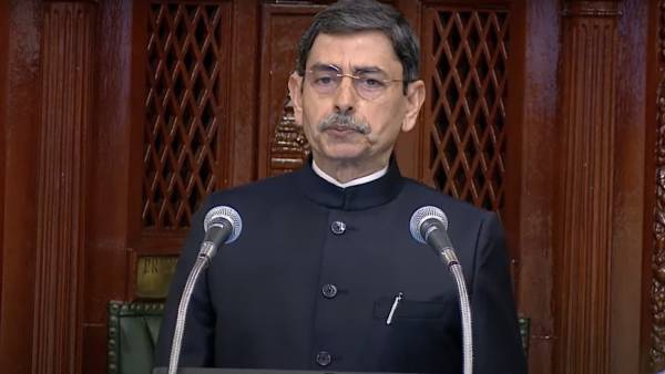 ஆளுநர் சர்ச்சை 