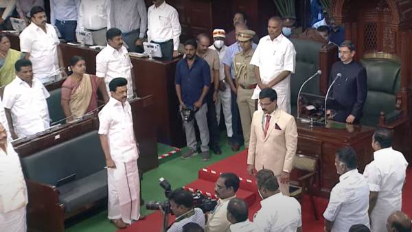  விதிகளுக்கு மாறாக 