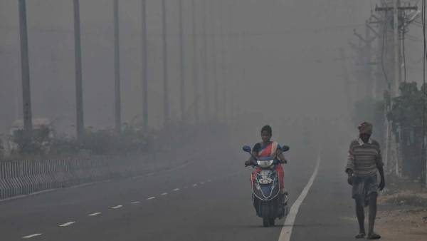 வாகன ஓட்டிகள் அவதி 