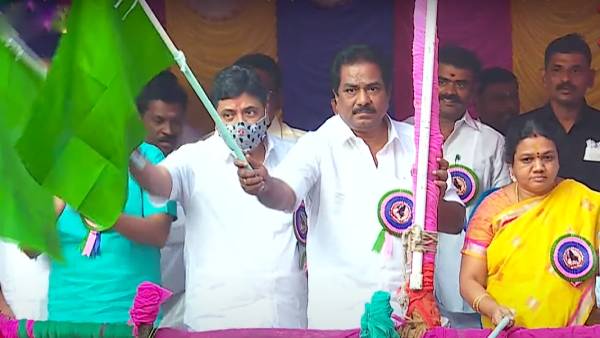 Madurai district Avaniyapuram Jallikattu happening today 