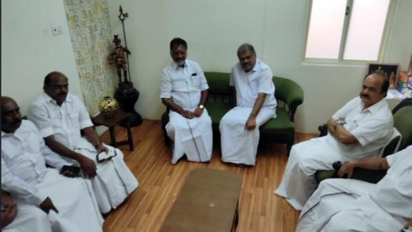 தலைவர்களுடன் சந்திப்பு 
