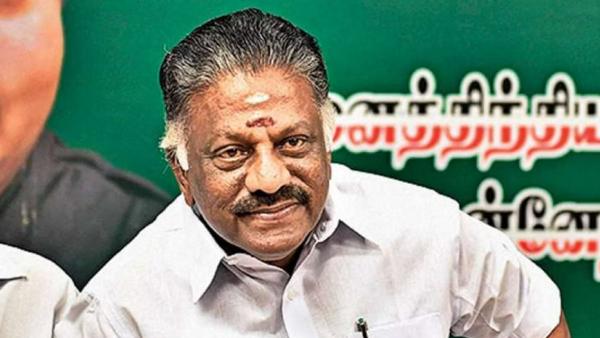 திரும்பிப் பார்க்கும் தலைமை 