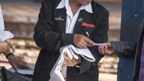 செக்கிங் ஆபீசர் செக்கிங் ஆபீசர்