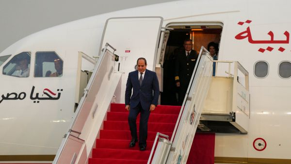 எகிப்து அதிபர் + ராணுவம் எகிப்து அதிபர் + ராணுவம்