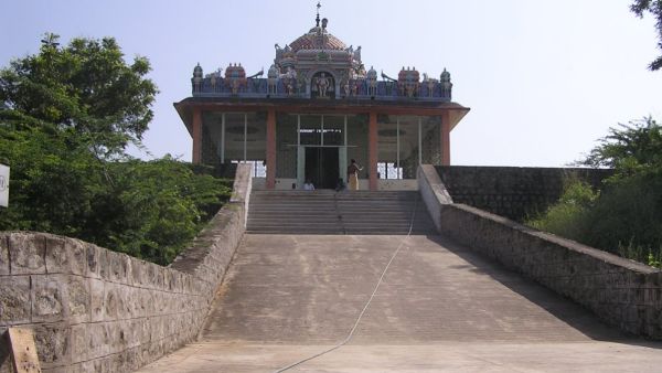 மகா கும்பாபிஷேகம் 