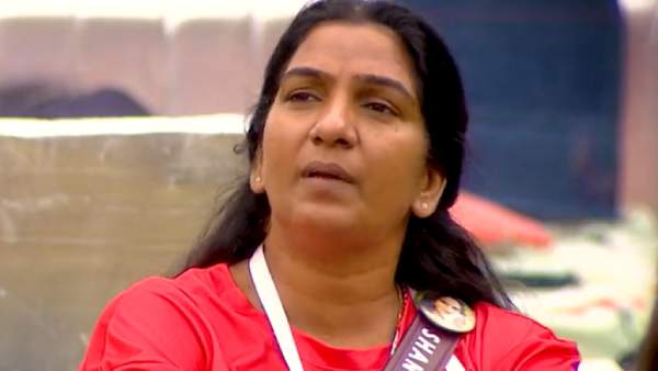 முட்டைக்காக சண்டை 