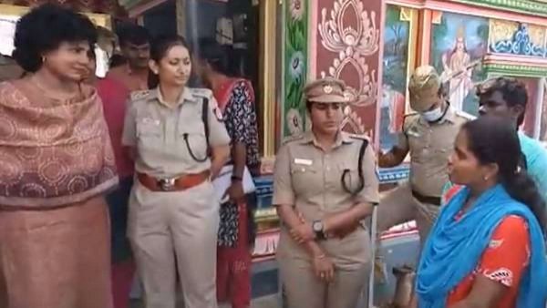  கோவிலில் வழிபாடு 