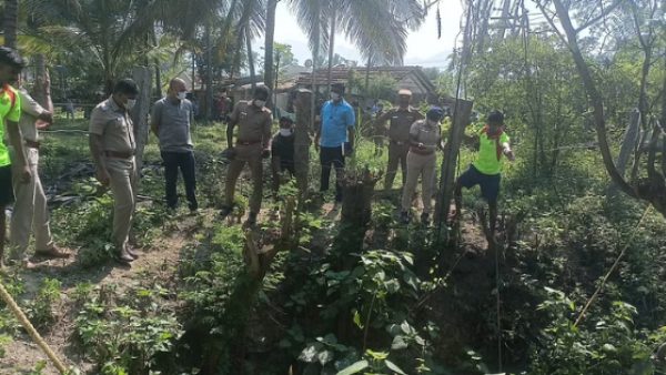 சடலமாக வந்த சுபஸ்ரீ 