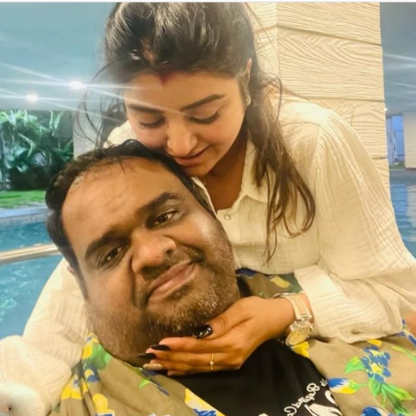 ட்ரெண்டிங் ஜோடி