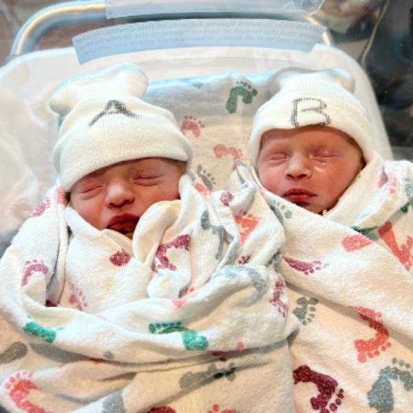  இரண்டாவது குழந்தை 