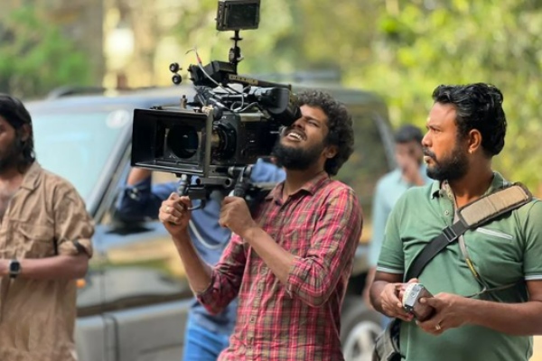 கணவருக்கு ஸ்பெஷல் வாழ்த்து