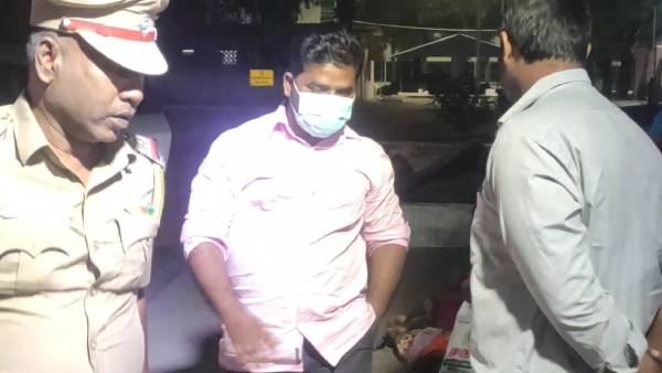 புகைப்படத்தை அனுப்பிய விஏஓ 