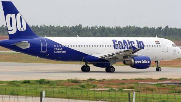 விமான பரிதாபங்கள் 