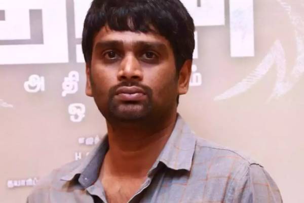  சதுரங்க வேட்டை