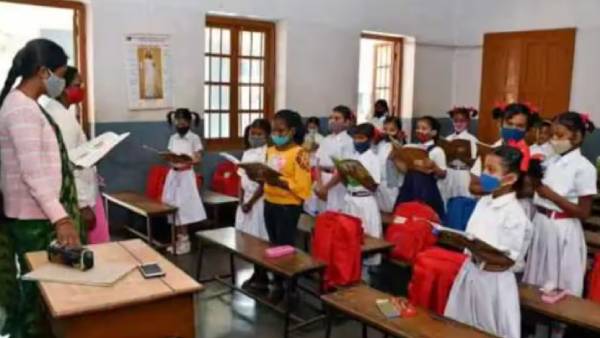 கொச்சையாகும் ஆசிரியர் - மாணவர் உறவு 