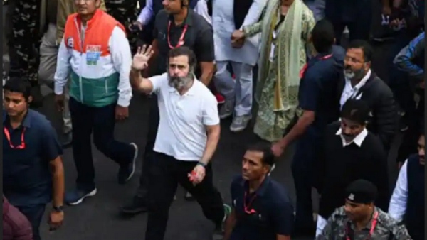 உ.பி.க்குள் நுழையும் ராகுல் காந்தி 