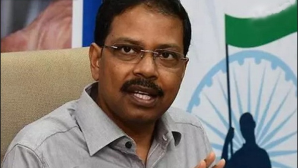 அதிர்ச்சி மேல் அதிர்ச்சி 