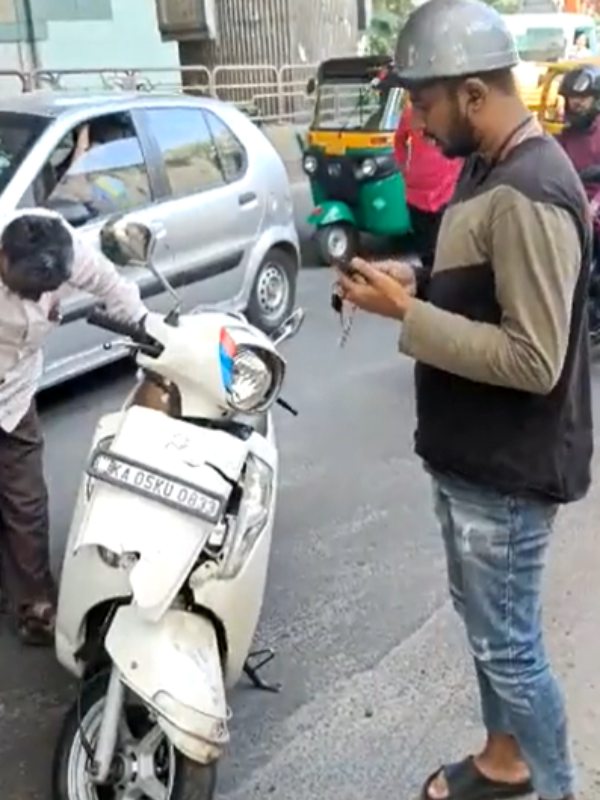  ரயில்வே ஸ்டேஷன்