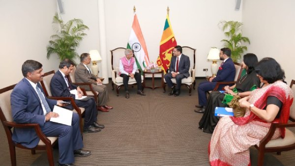 Union minister Jaishankar visits Sri Lanka; talks with Tamil leaders 