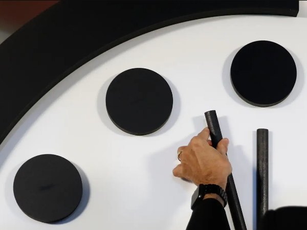 நடுஇரவு 