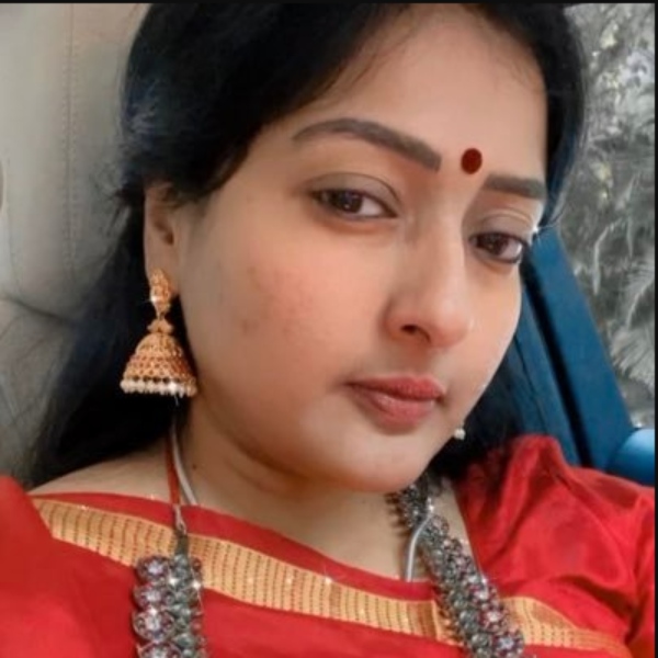 பாஜகவில் என் குடும்பம் பாஜகவில் என் குடும்பம்