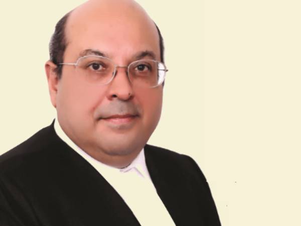 நாரிமன் ஆவேசம் நாரிமன் ஆவேசம்