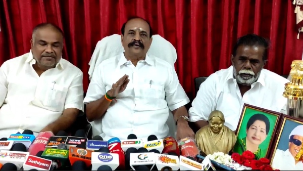 துரோகிகளுக்கு வாழ்வு 