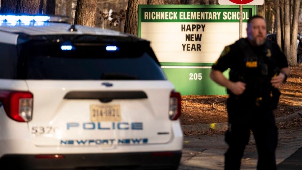  வெடித்த துப்பாக்கி 