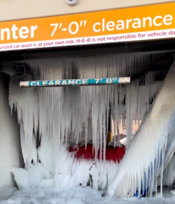  இணையத்தில் பரவும் வீடியோ 