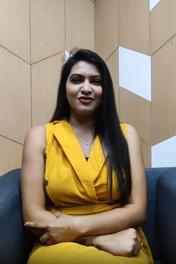 மைனாவோடு ஏற்பட்ட