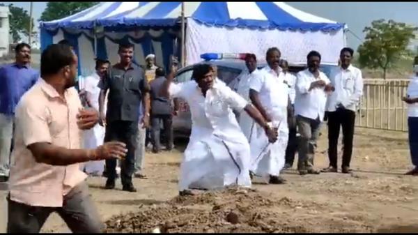 அமைச்சர் ஆய்வு 