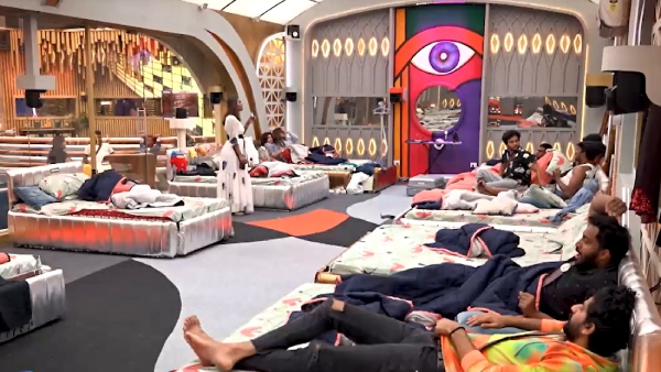 மீண்டும் வந்த போட்டியாளர்கள் 