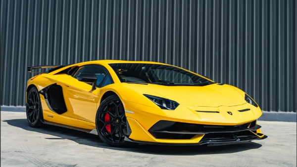  ஸ்போர்ட்ஸ் கார்