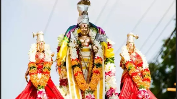 Palani Murugan temple Kumbabhishekam online ticket reservesion begins from today 