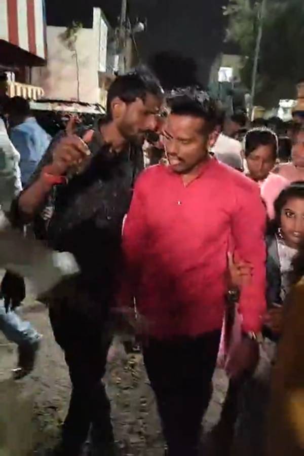 திறமைக்கு பாராட்டு