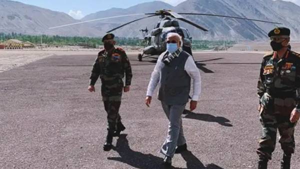  அவமானத்தால் படைக்குவிப்பு 