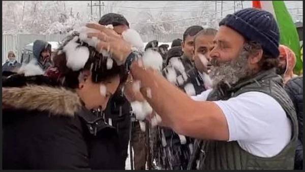 விளையாட்டு 