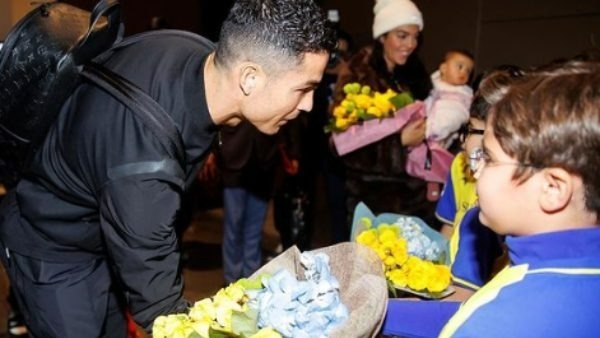 மீண்டும் ரசிகர்கள் விவாதம் 