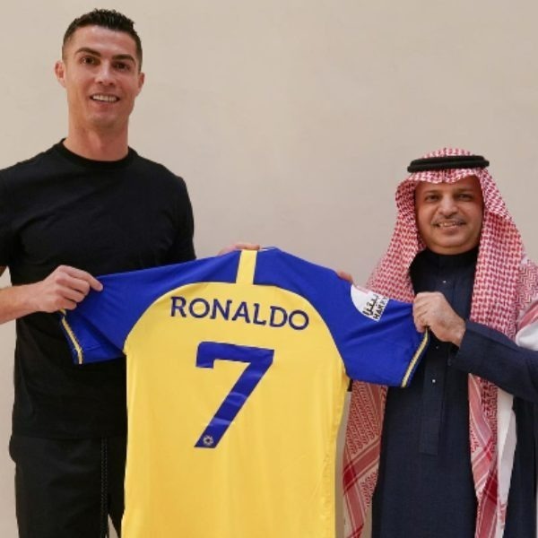 ரசிகர்கள் விமர்சனம் 