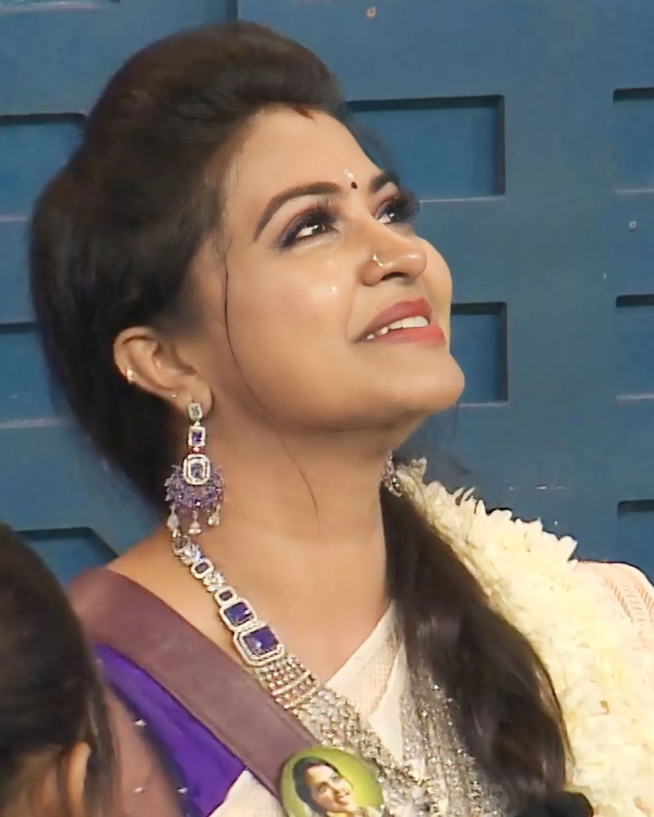 எதிர்பார்க்காத காதல் திருமணம்