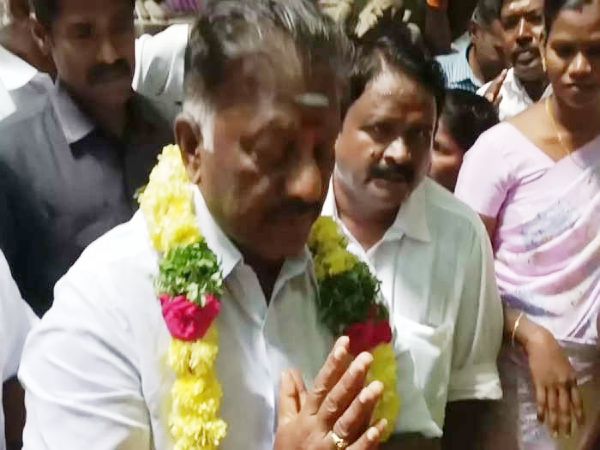 பேச்சியம்மன் ஆசி பெற்று பேச்சியம்மன் ஆசி பெற்று