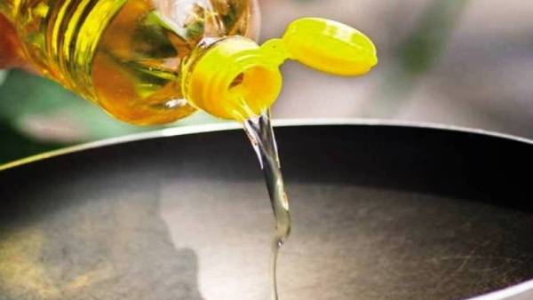 தாளிக்க தேவையானவை 