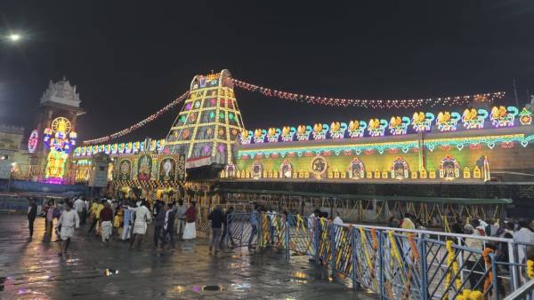 Vaikunda Ekadasi sorgavasal closed today in Tirupati Elumalayan temple 