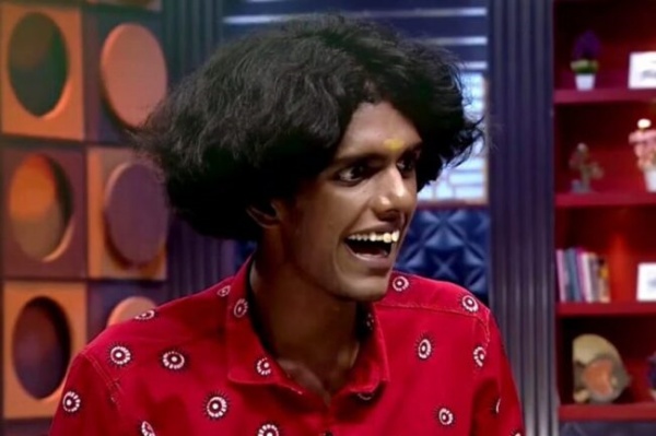 குக் வித் கோமாளியில் பிரபலம்