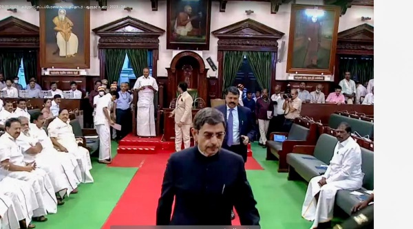 வெளிநடப்பு வெளிநடப்பு