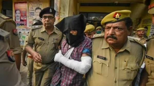 அப்பாஸிடம் விசாரணை