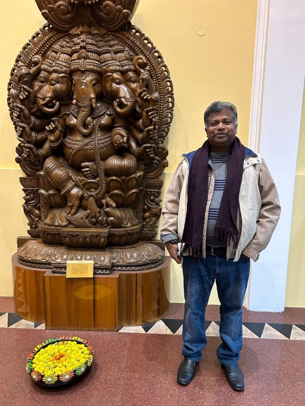 அதிரடி நகர்வுகள்