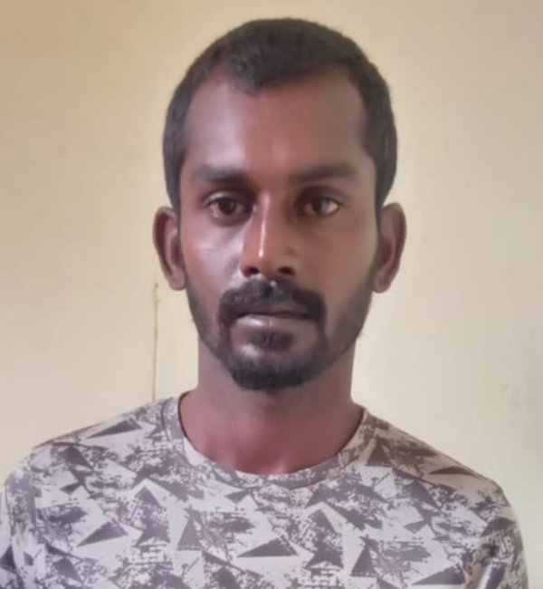 ஆபாச வீடியோ 