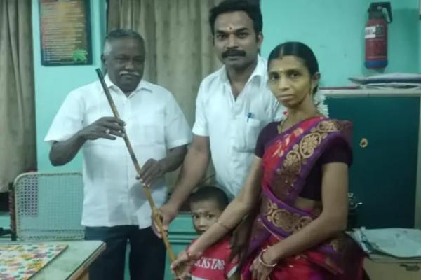 ஒழுக்கம் கற்பித்த பிரம்பு 