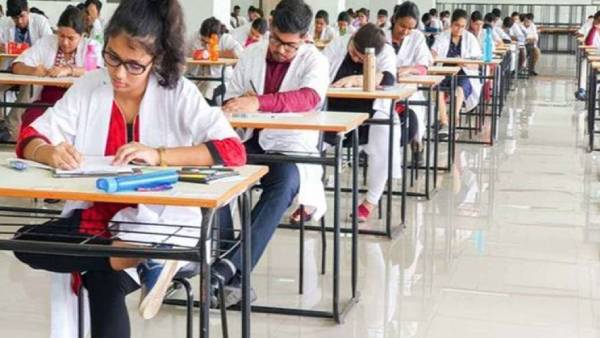 அரசு கல்லூரிக்கு பொருந்தாது